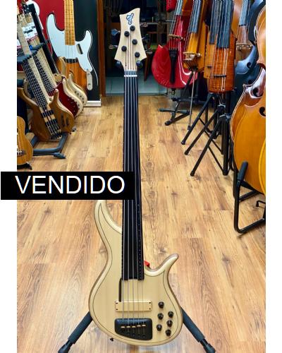 F Bass AC5 Matural Matt finish